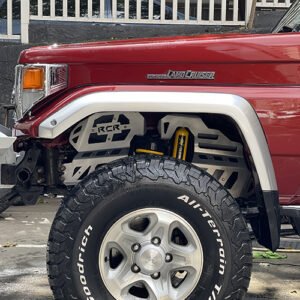 Fenders Shields Toyota Land Cruiser (70, 71, 76 y 79)
